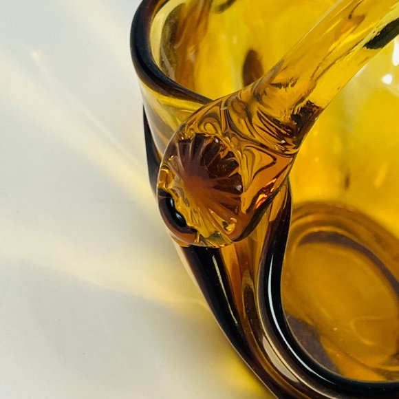 Viking Art Glass Epic Double Crimped Amber Glass Handled Double Flower Basket - Picture 4 of 8